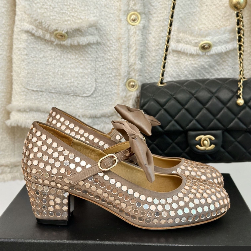 Ch*el high heels